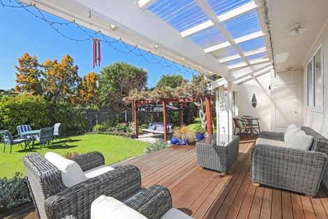 Photo of property in 32 Campbell Street, Havelock North, 4130