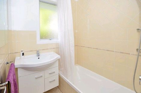 Photo of property in 38 Alexander Avenue, Torbay, Auckland, 0630