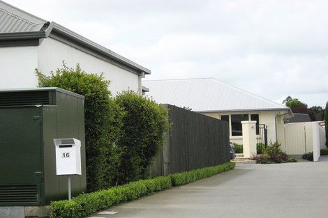 Photo of property in 16 Chateau Drive, Burnside, Christchurch, 8053