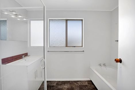 Photo of property in 12 Silby Street, Waitara, 4320