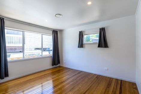 Photo of property in 15a Mildmay Road, Henderson, Auckland, 0610