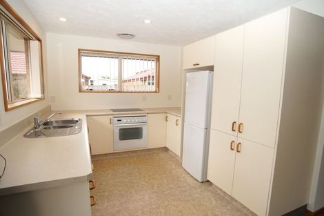 Photo of property in 2/43 Peverel Street, Riccarton, Christchurch, 8041