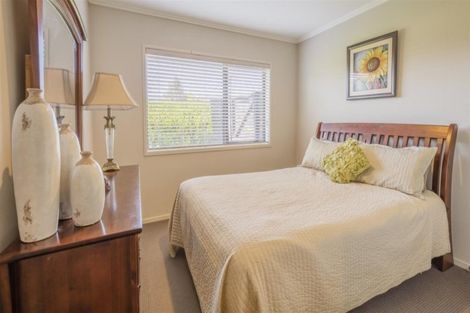 Photo of property in 1 Carroll Place, Owhata, Rotorua, 3010