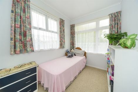 Photo of property in 5 Pencarrow Street, Highbury, Palmerston North, 4412