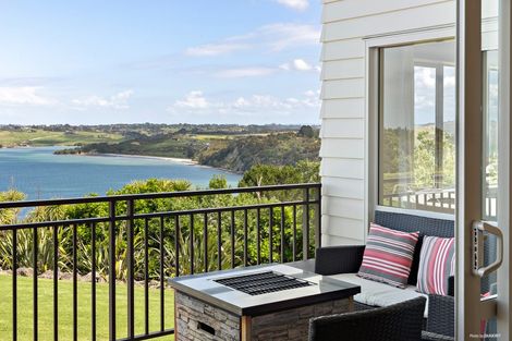 Photo of property in 170 Wade River Road, Wade Heads, Whangaparaoa, 0932