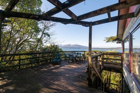 Photo of property in 62 Spencer Road, Lake Tarawera, Rotorua, 3076