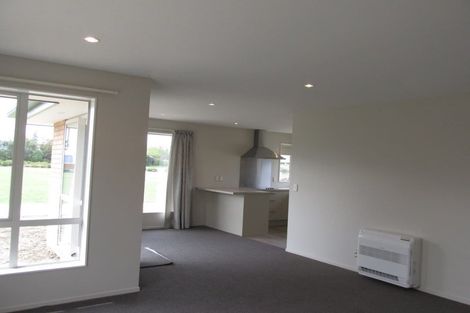 Photo of property in 4a Stanwood Grove, Darfield, 7510