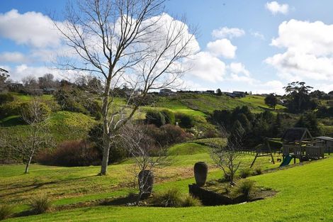 Photo of property in 12 Regis Lane, Flat Bush, Auckland, 2019