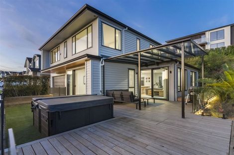 Photo of property in 20d Longshore Drive, Long Bay, Auckland, 0630