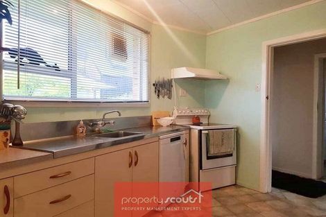 Photo of property in 2 Thames Street, Welbourn, New Plymouth, 4310