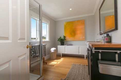 Photo of property in 5 Clarks Lane, Hobsonville, Auckland, 0618