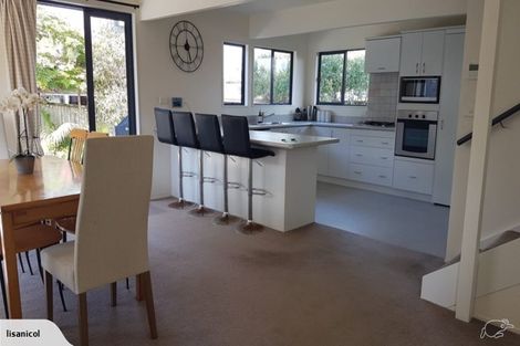 Photo of property in 2/14 Coronation Street, Belmont, Auckland, 0622