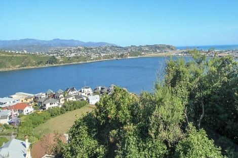 Photo of property in 6 Peranga Terrace, Hataitai, Wellington, 6021