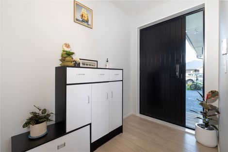 Photo of property in 48 Stationmasters Way, Prebbleton, 7604