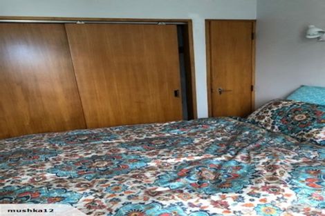 Photo of property in Grafon Court Flats, 7/53 Grafton Road, Roseneath, Wellington, 6011