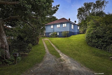 Photo of property in 82 Sunshine Avenue, Karori, Wellington, 6012