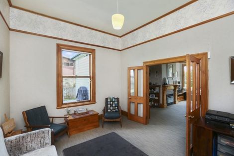 Photo of property in 162a Mangorei Road, Merrilands, New Plymouth, 4312