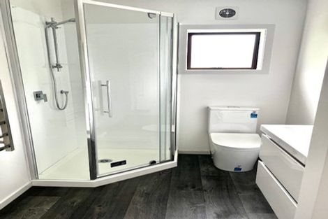 Photo of property in 1/57 Nigel Road, Browns Bay, Auckland, 0630