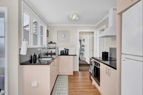 Photo of property in 23 Achilles Street, Stratford, 4332