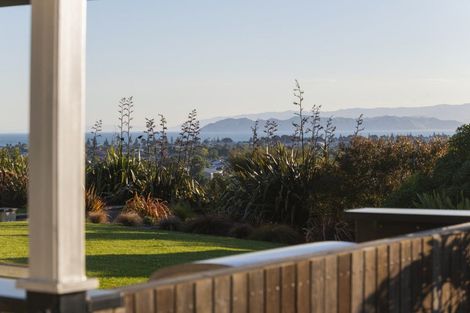 Photo of property in 32 Hillview Terrace, Mangapapa, Gisborne, 4010