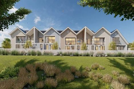 Photo of property in 2/142 Marine Parade, New Brighton, Christchurch, 8083