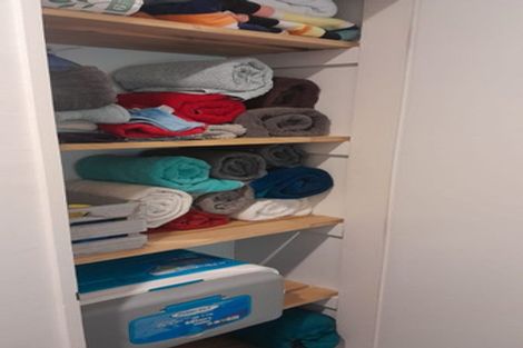 Photo of property in 18 Appleton Place, Karori, Wellington, 6012