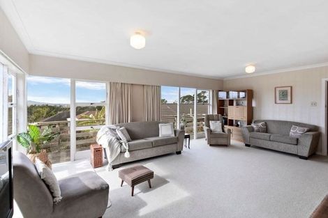 Photo of property in 8 Waratah Street, Birkenhead, Auckland, 0626