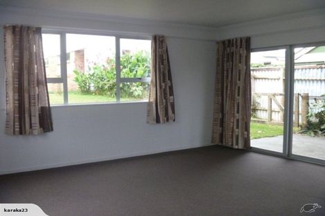 Photo of property in 3 Marama Place, One Tree Point, 0118