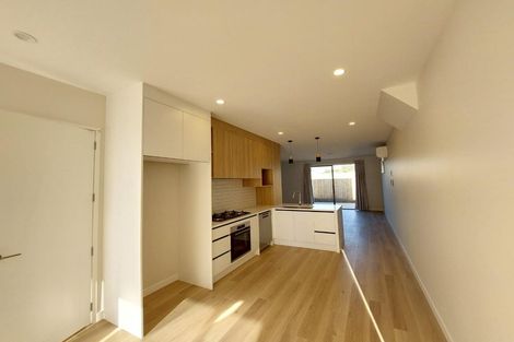 Photo of property in 29 Porowha Road, Westgate, Auckland, 0814