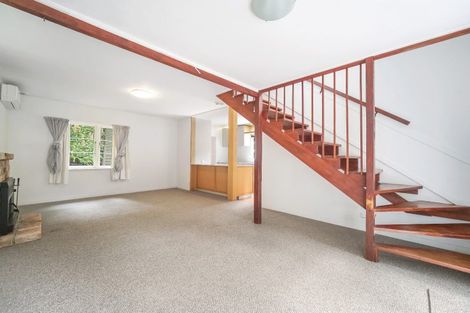 Photo of property in 16 Mahoe Road, Titirangi, Auckland, 0604