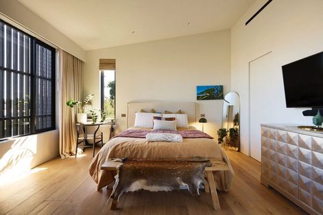 Photo of property in 65 Pitau Road, Mount Maunganui, 3116