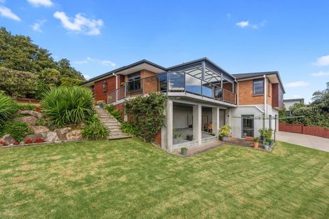 Photo of property in 132 Waikite Road, Welcome Bay, Tauranga, 3175