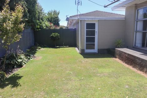 Photo of property in 2/55 Laurence Street, Waltham, Christchurch, 8011