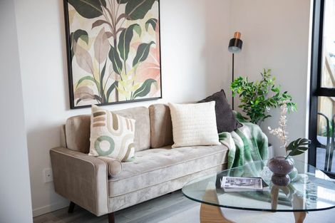 Photo of property in 71 Tahuhu Road, Mount Wellington, Auckland, 1062