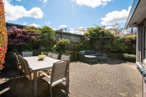 Photo of property in 244 Waitemata Drive, Ranui, Auckland, 0612