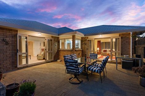 Photo of property in 1 San Priamo Place, Paraparaumu Beach, Paraparaumu, 5032