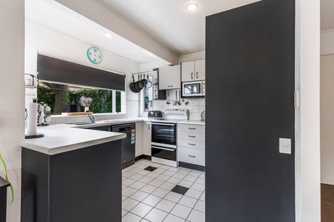 Photo of property in 1/41 Colwill Road, Massey, Auckland, 0614