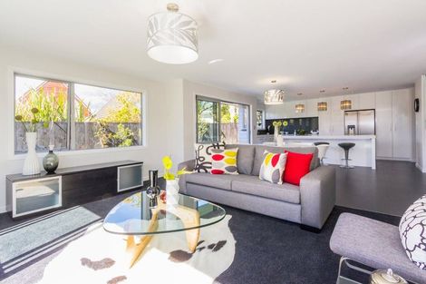 Photo of property in 13 Merchant Avenue, Te Atatu South, Auckland, 0610