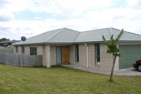Photo of property in 38 Riverside Drive, Waiuku, 2123