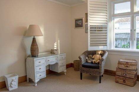 Photo of property in 44 Manapouri Crescent, Hokowhitu, Palmerston North, 4410