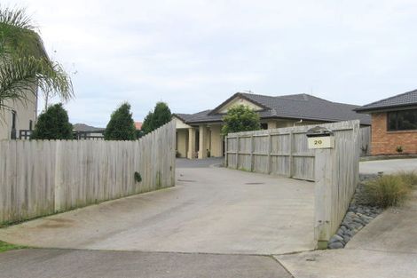 Photo of property in 20 Dunloy Place, East Tamaki Heights, Auckland, 2016