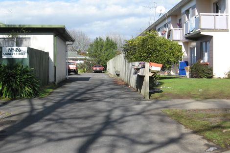 Photo of property in 8/24 Stanley Street, Claudelands, Hamilton, 3214