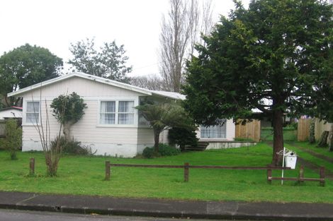 Photo of property in 3 Oregon Place, Papakura, 2110