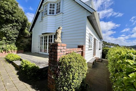 Photo of property in 50 Rodrigo Road, Kilbirnie, Wellington, 6022