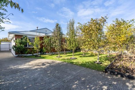 Photo of property in 35 Sydney Street, Windsor, Invercargill, 9810