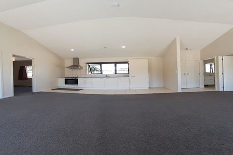 Photo of property in 28a Kamara Road, Glen Eden, Auckland, 0602