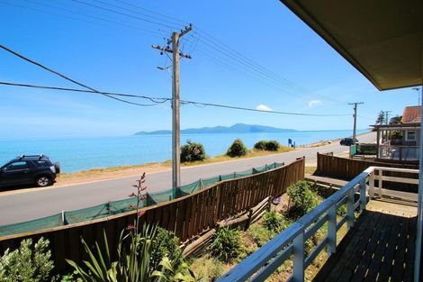 Photo of property in 31a The Esplanade, Raumati South, Paraparaumu, 5032