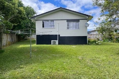 Photo of property in 15 Balwyn Place, Clendon Park, Auckland, 2103
