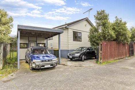 Photo of property in 1/33 Secretariat Place, Randwick Park, Auckland, 2105