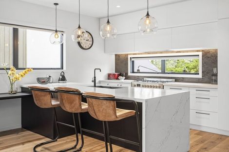 Photo of property in 19 Lakewood Lane, Cambridge, 3434